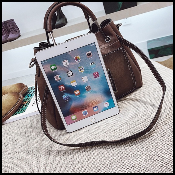 #NEW TURIN Crossbody B - Picture 7 of 7